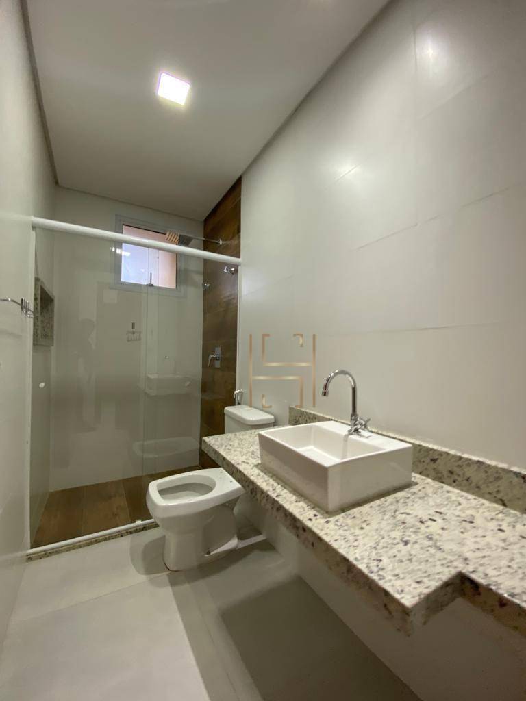 Casa à venda com 3 quartos, 180m² - Foto 15