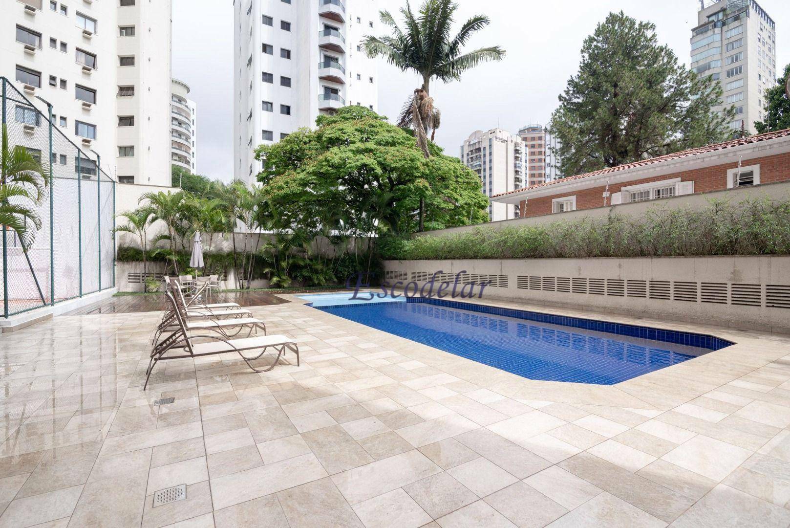 Apartamento à venda com 4 quartos, 260m² - Foto 32