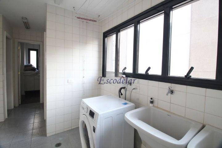 Apartamento à venda com 3 quartos, 256m² - Foto 22