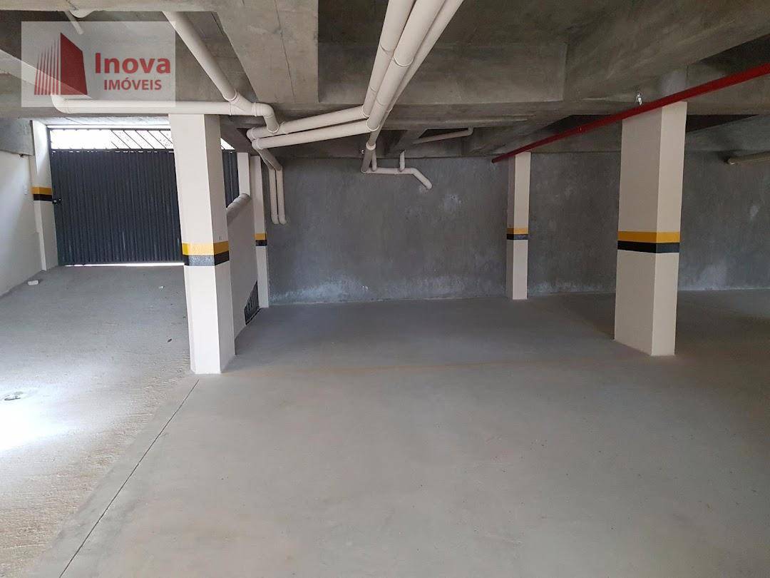 Apartamento à venda com 2 quartos, 62m² - Foto 18