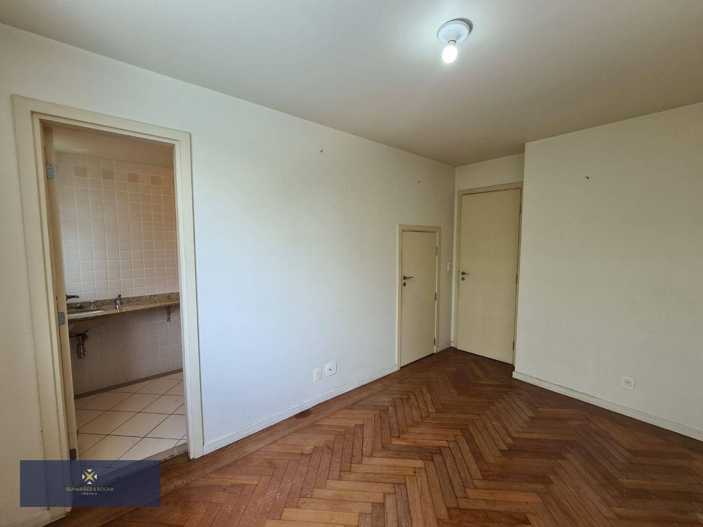 Apartamento à venda com 4 quartos, 222m² - Foto 30