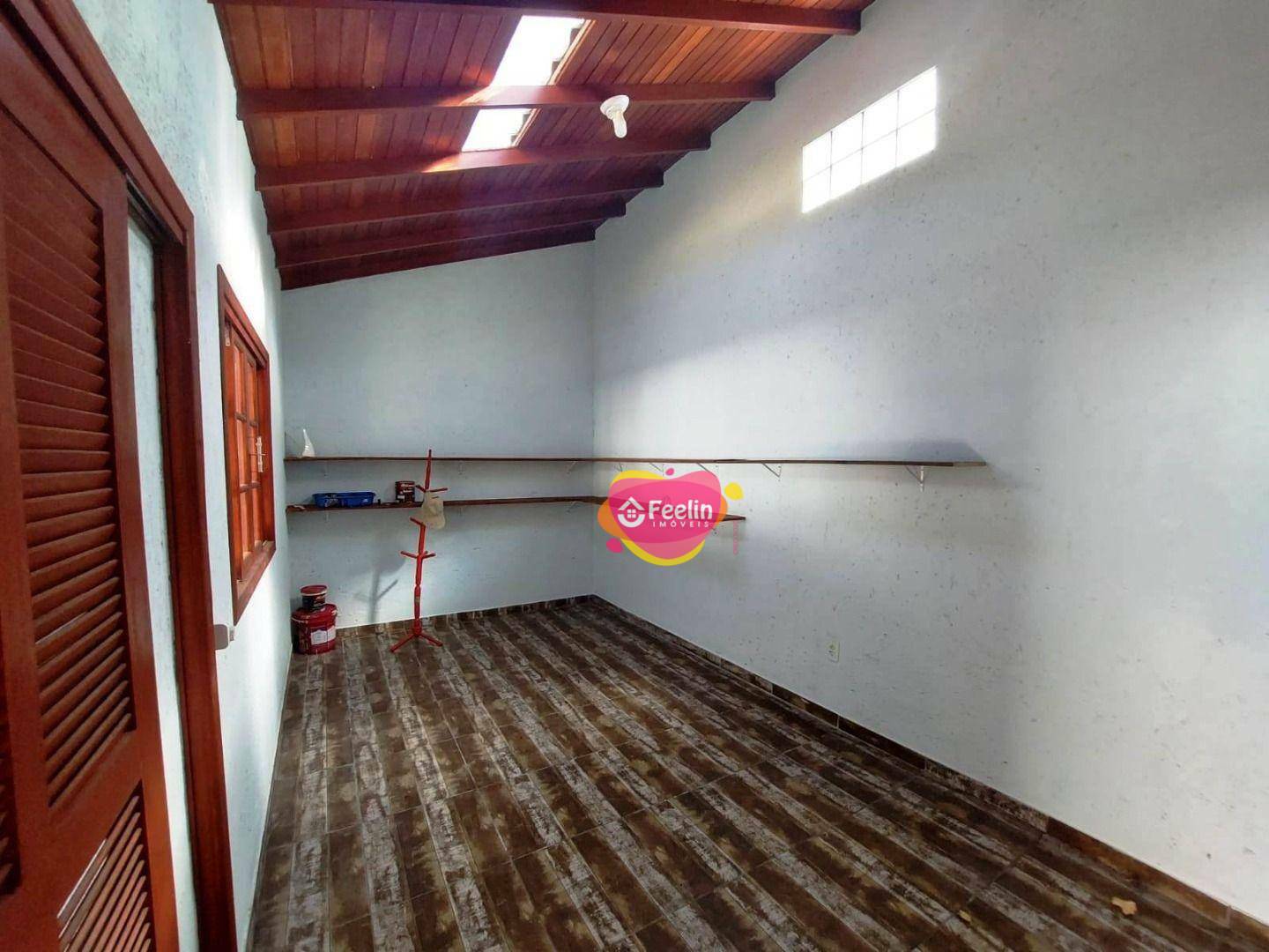 Casa à venda com 3 quartos, 142m² - Foto 8