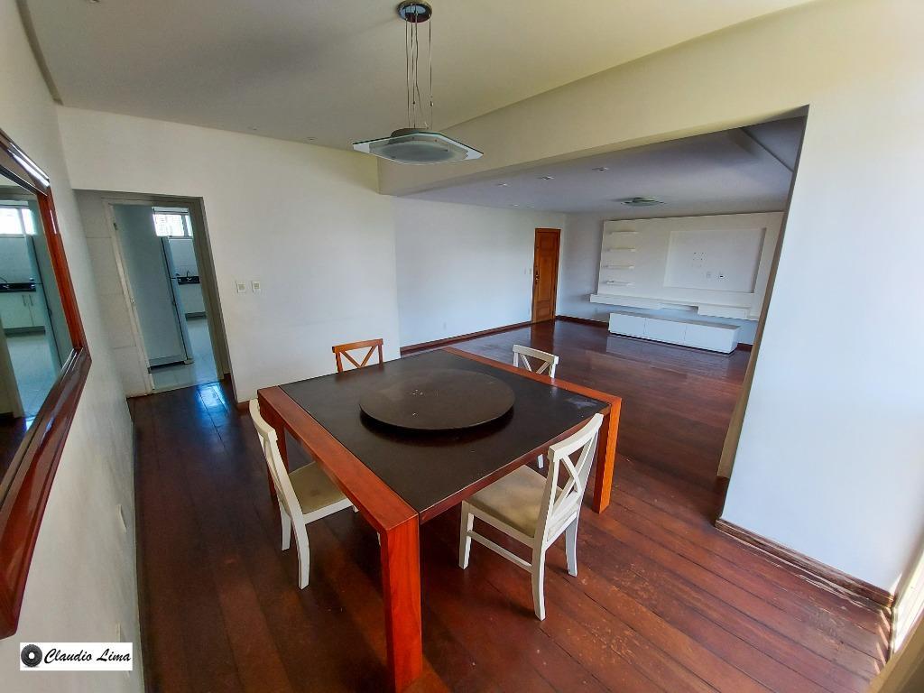 Apartamento à venda com 4 quartos, 204m² - Foto 4