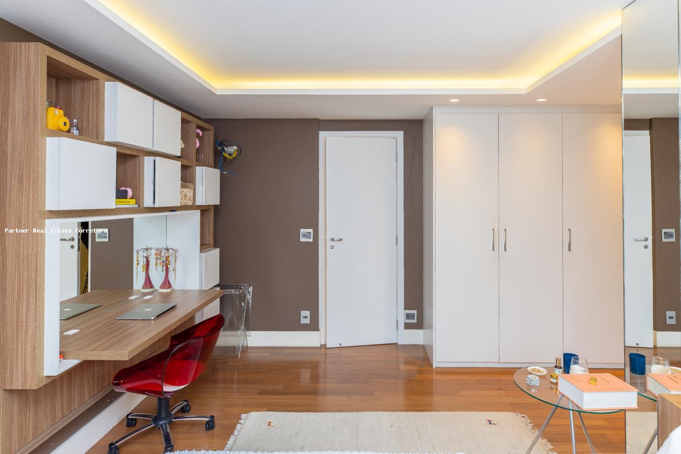 Apartamento à venda com 4 quartos, 335m² - Foto 7