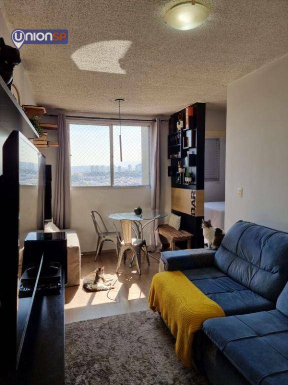 Apartamento à venda com 2 quartos, 47m² - Foto 3