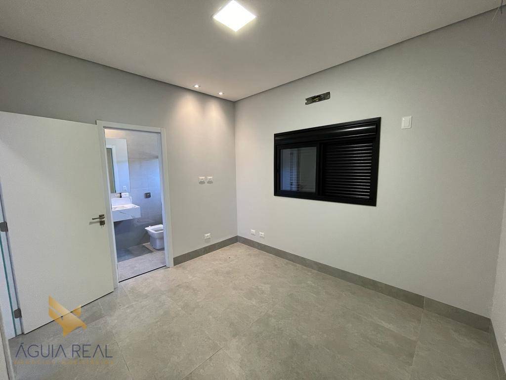 Casa à venda com 3 quartos, 181m² - Foto 10