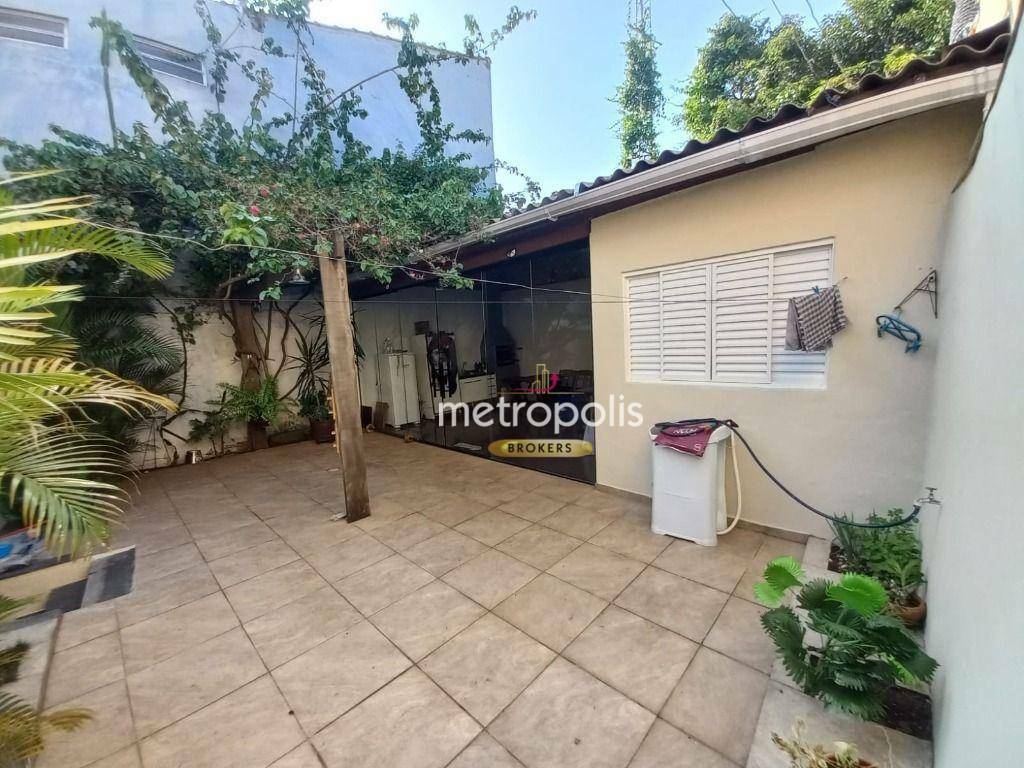 Casa à venda com 3 quartos, 227m² - Foto 15