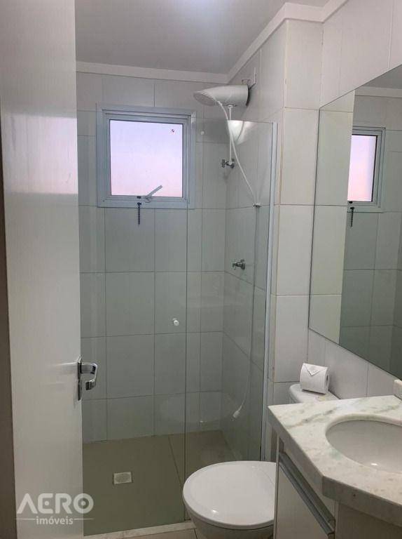 Apartamento para alugar com 1 quarto, 40m² - Foto 8