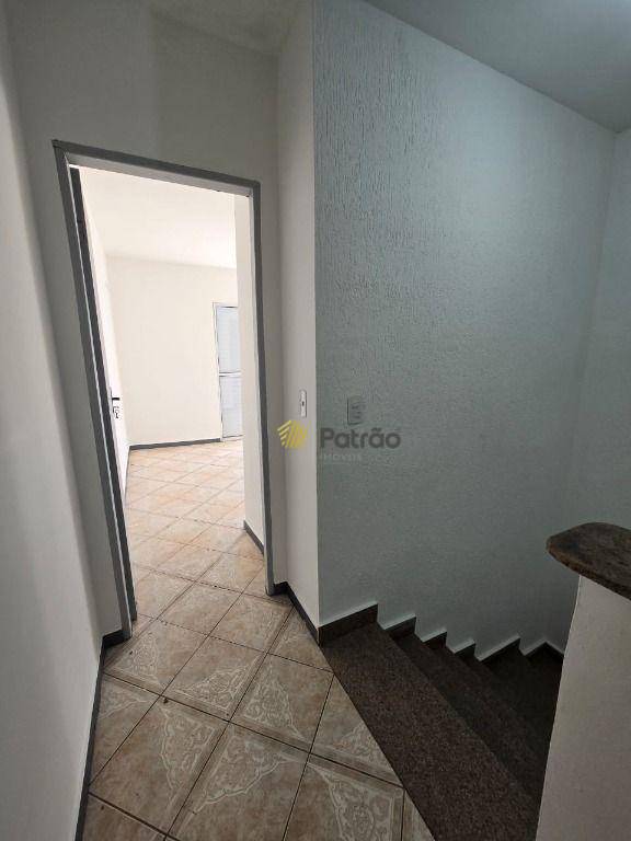 Sobrado à venda com 2 quartos, 174m² - Foto 27