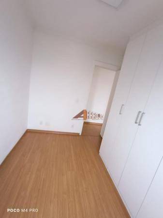 Apartamento à venda com 3 quartos, 66m² - Foto 6