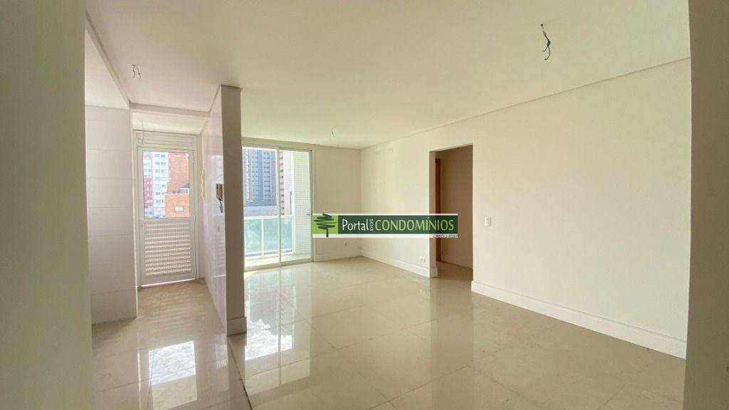 Apartamento à venda com 2 quartos, 95m² - Foto 34