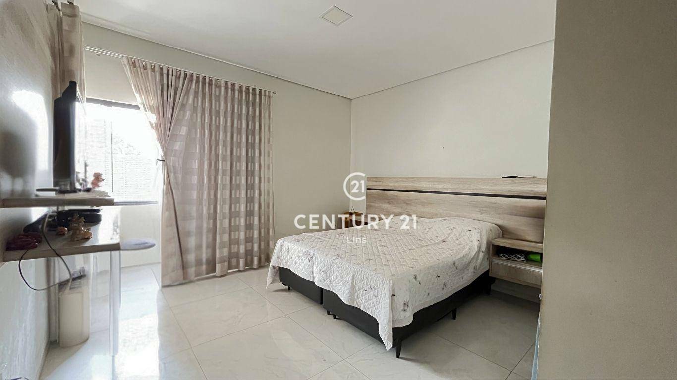 Casa à venda com 3 quartos, 300M2 - Foto 5