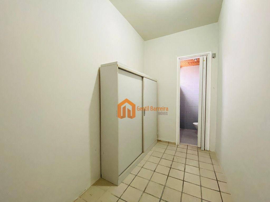 Apartamento à venda com 3 quartos, 118m² - Foto 16