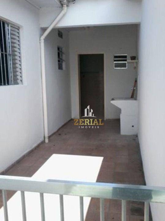 Casa à venda com 4 quartos, 250m² - Foto 8