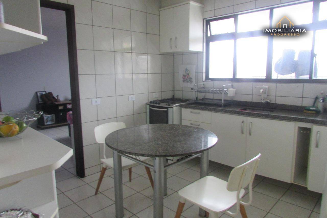 Sobrado, 4 quartos, 250 m² - Foto 6
