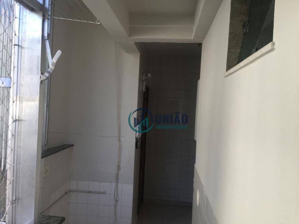 Apartamento à venda com 2 quartos, 62m² - Foto 16