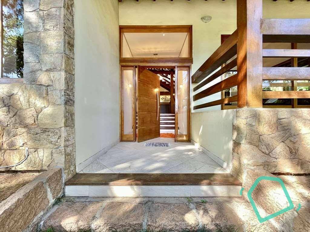 Casa de Condomínio à venda com 5 quartos, 446m² - Foto 6