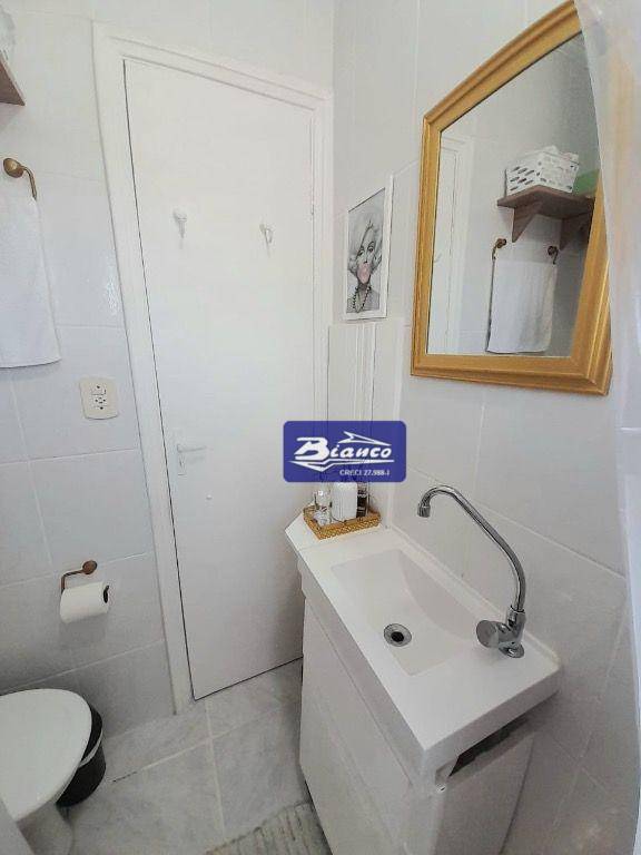 Apartamento à venda com 1 quarto, 47m² - Foto 12