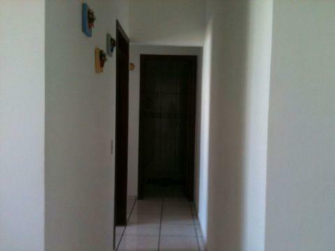 Apartamento à venda com 2 quartos, 81m² - Foto 4