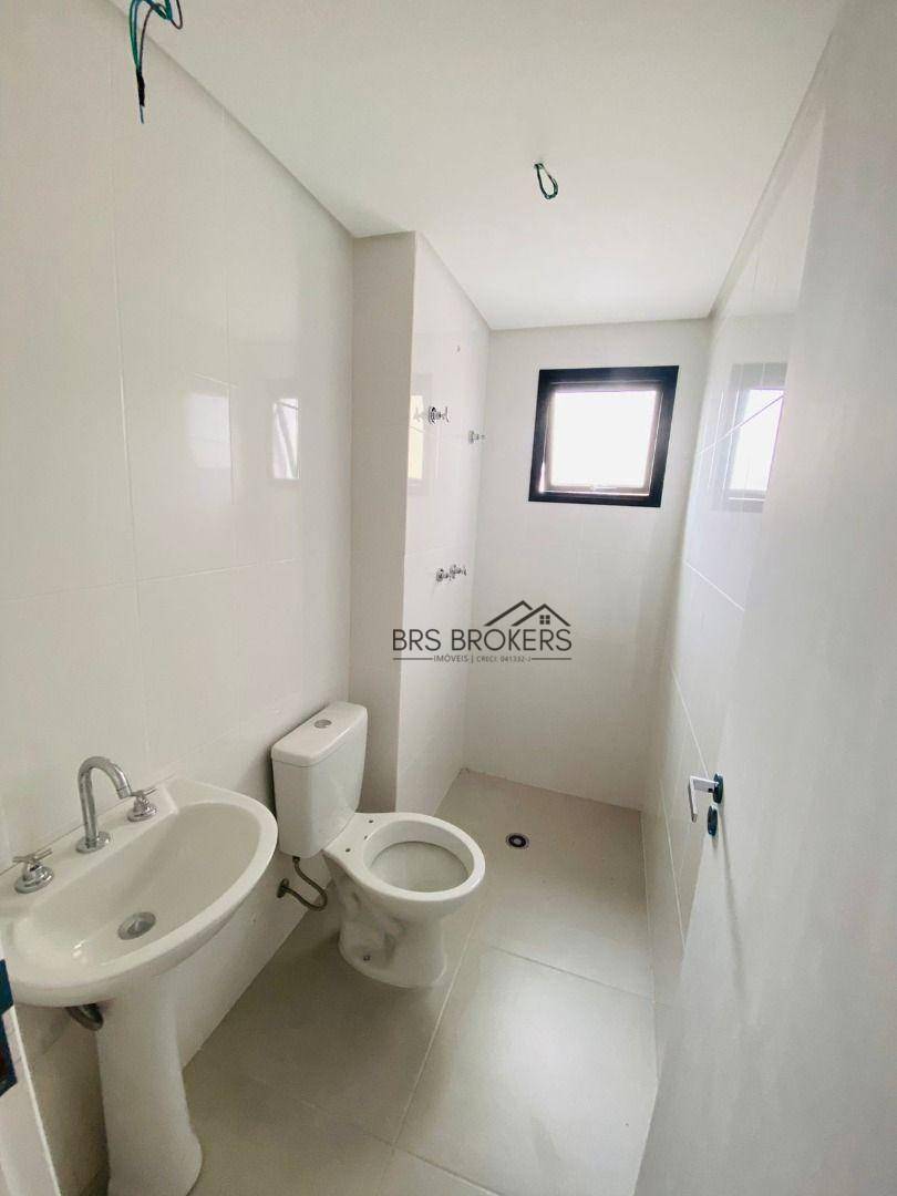 Apartamento à venda com 2 quartos, 65m² - Foto 22