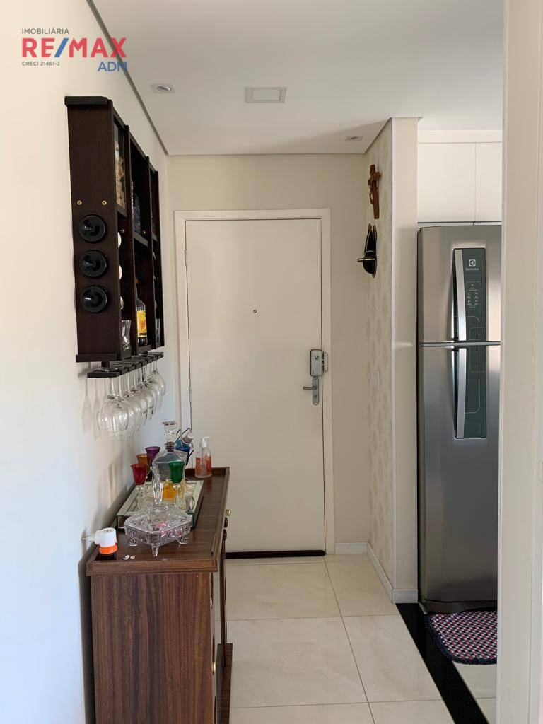 Apartamento à venda com 2 quartos, 55m² - Foto 7