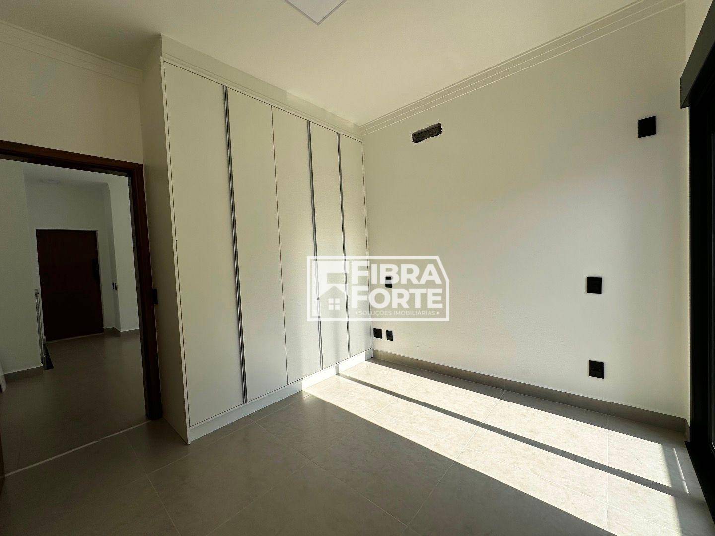 Casa de Condomínio à venda com 3 quartos, 225m² - Foto 13