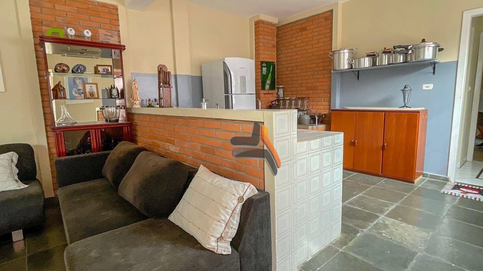 Chácara à venda com 4 quartos, 247m² - Foto 14