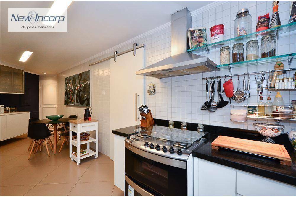 Apartamento à venda com 3 quartos, 200m² - Foto 23