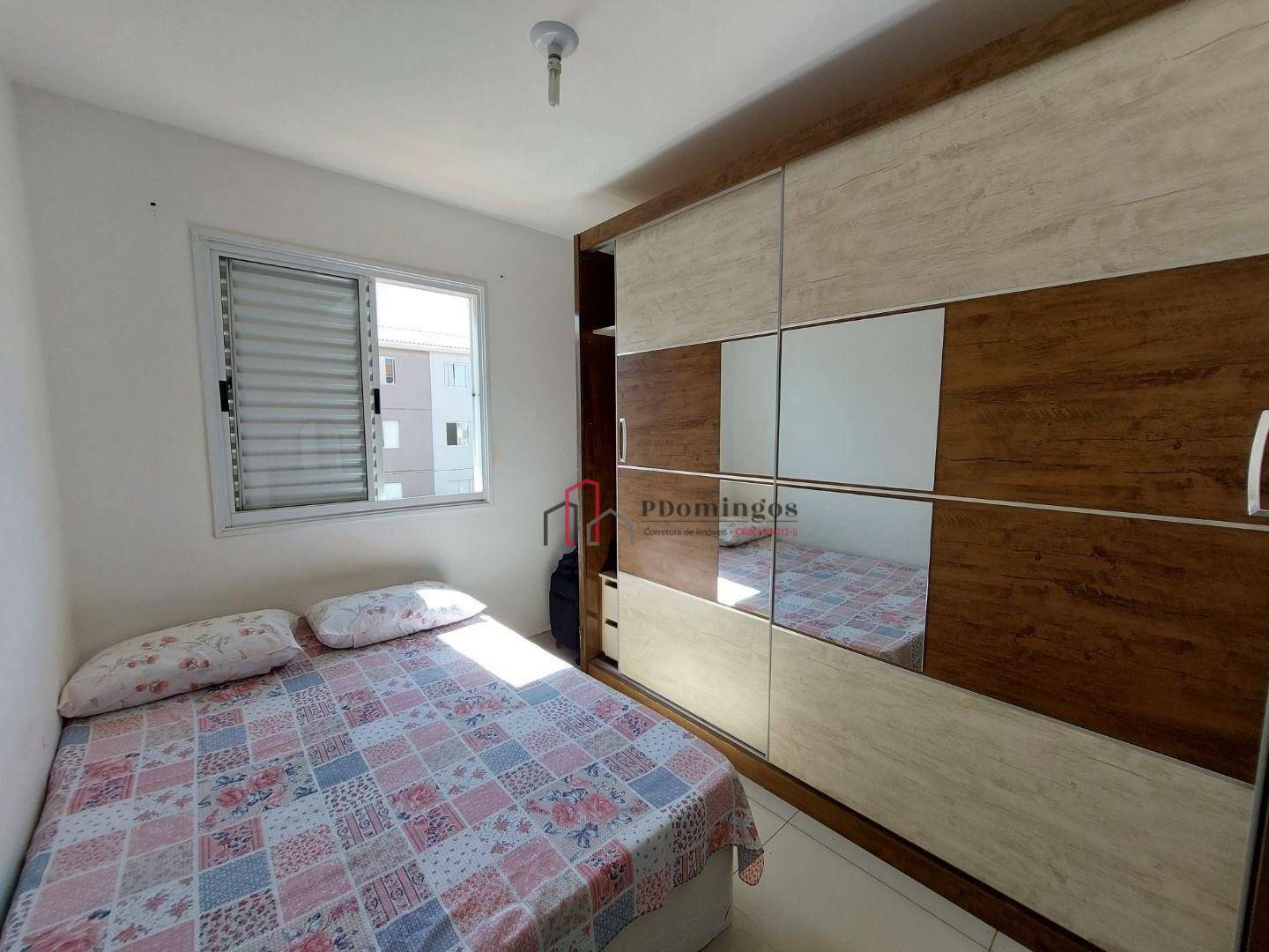 Apartamento para alugar com 2 quartos, 45m² - Foto 12