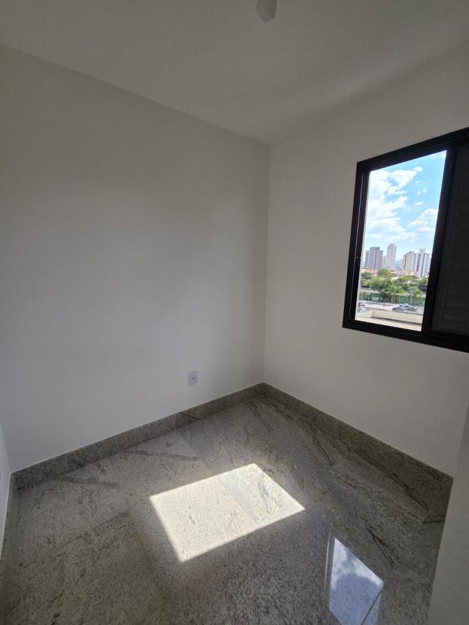 Apartamento para alugar com 2 quartos, 40m² - Foto 16