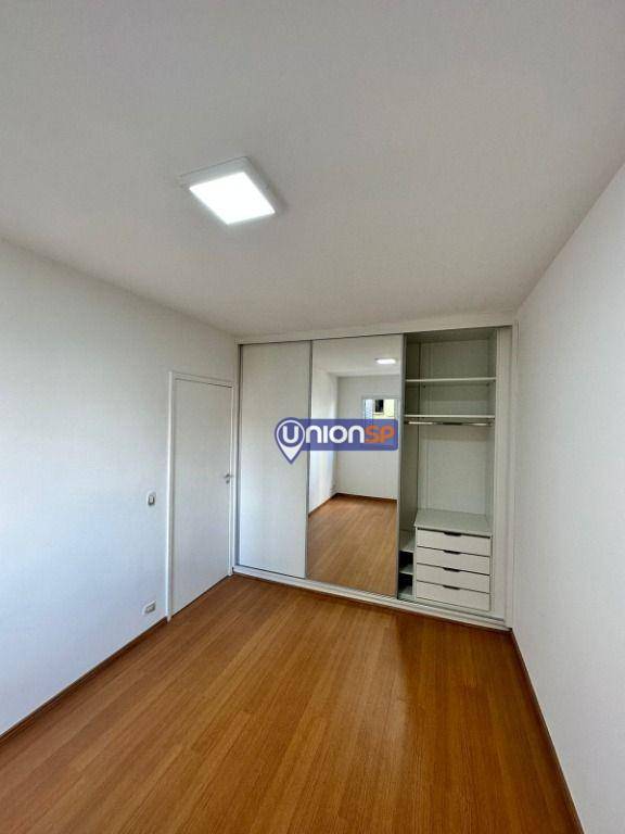 Apartamento à venda com 2 quartos, 66m² - Foto 5