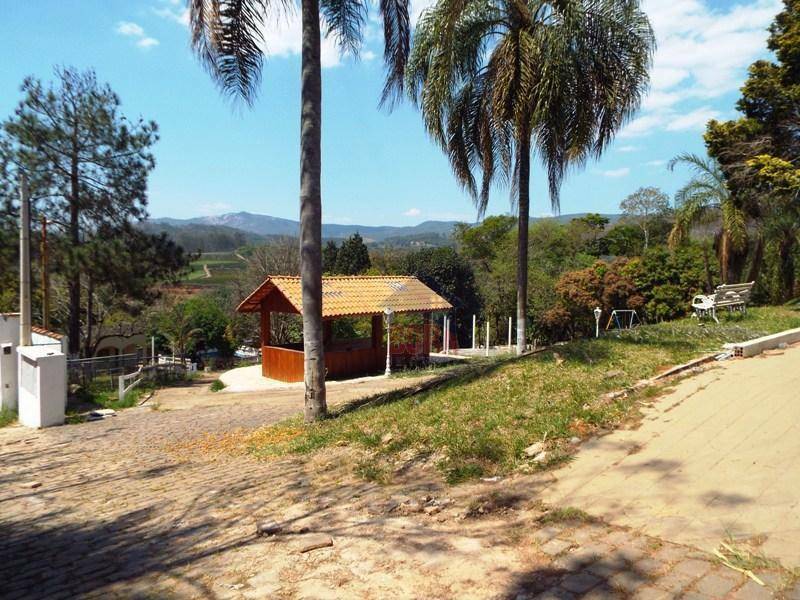 Pousada-Chalé à venda com 13 quartos, 1500m² - Foto 25