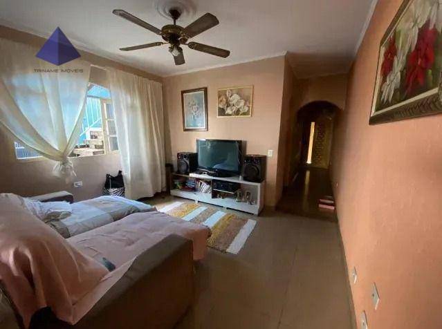 Sobrado, 4 quartos, 253 m² - Foto 2