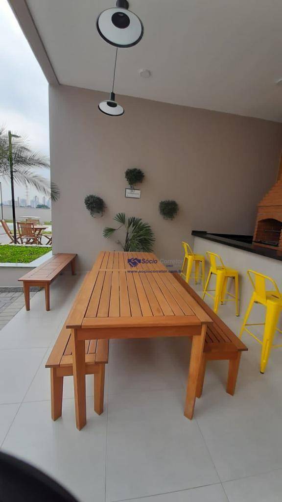 Apartamento à venda com 2 quartos, 45m² - Foto 17