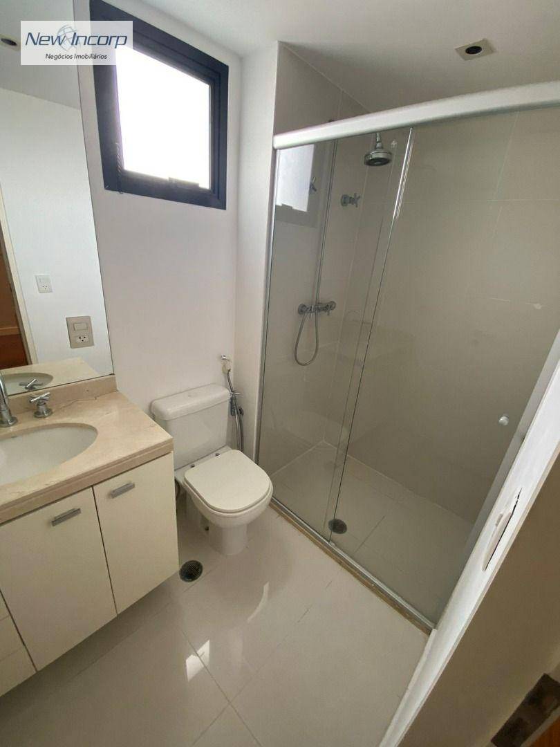 Apartamento à venda com 4 quartos, 192m² - Foto 18