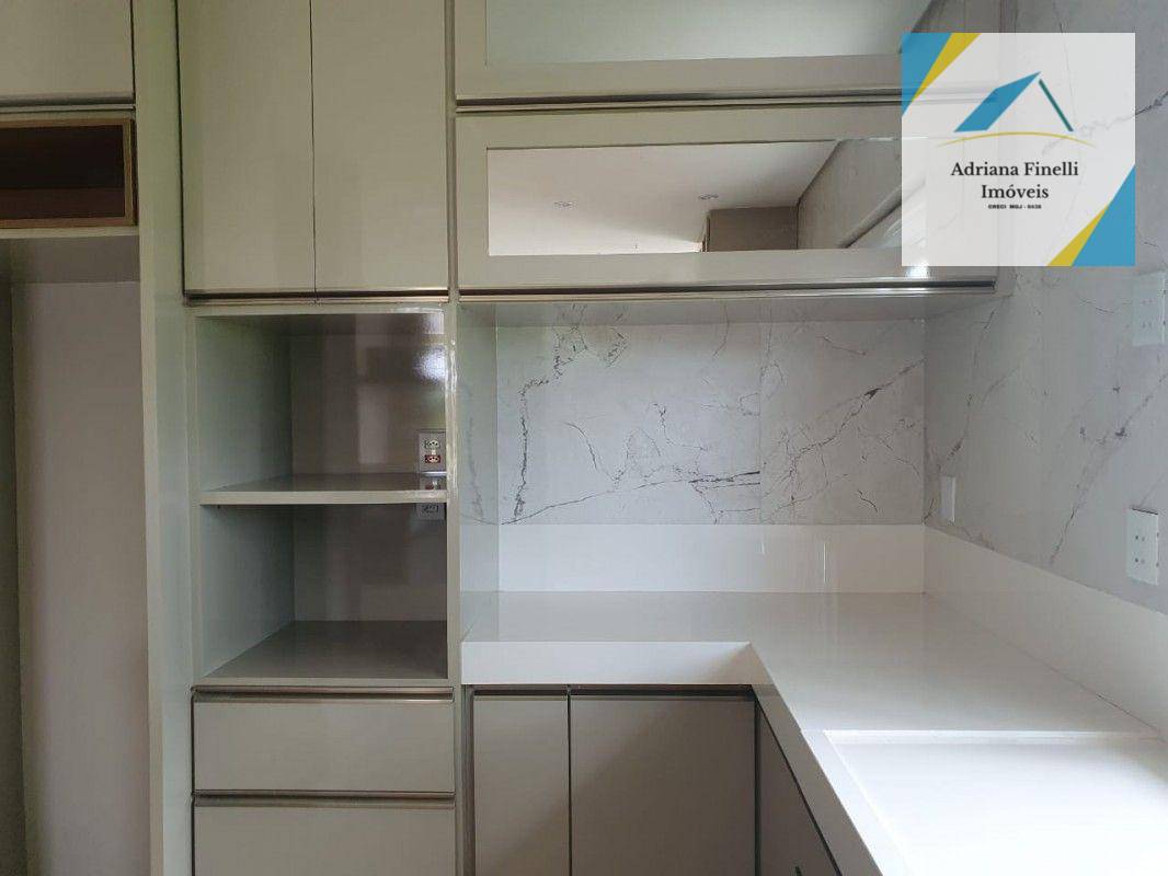 Casa à venda com 4 quartos, 300m² - Foto 14
