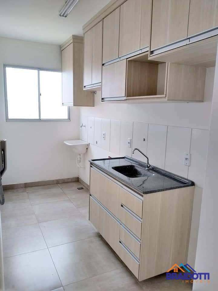 Apartamento à venda com 2 quartos, 52m² - Foto 2