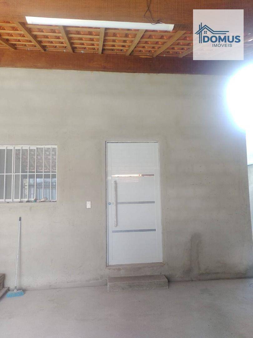 Sobrado à venda com 2 quartos, 75m² - Foto 2