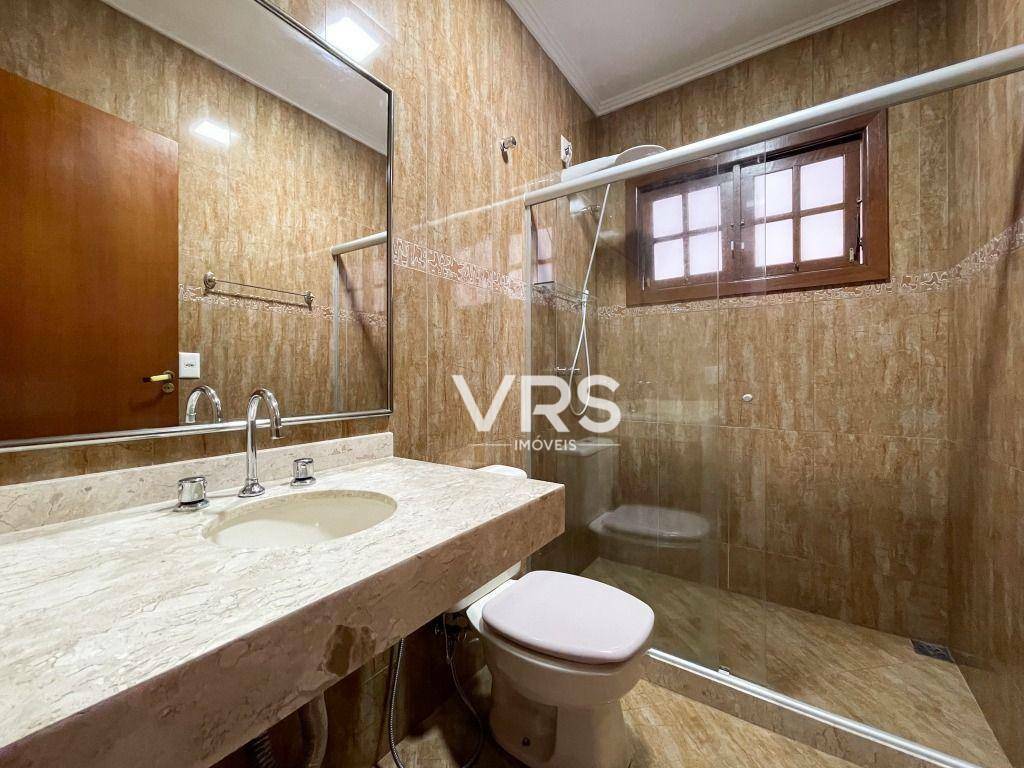 Casa à venda com 4 quartos, 195m² - Foto 27