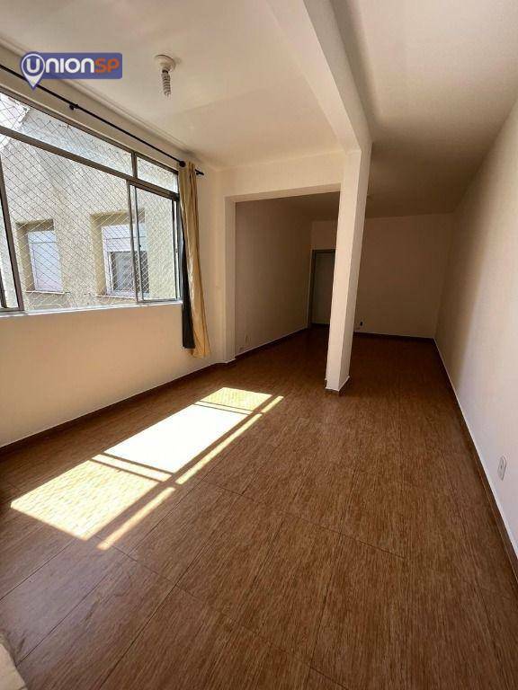 Apartamento à venda com 2 quartos, 85m² - Foto 1