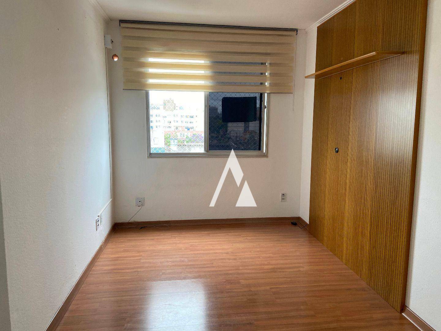 Apartamento à venda com 1 quarto, 45m² - Foto 15