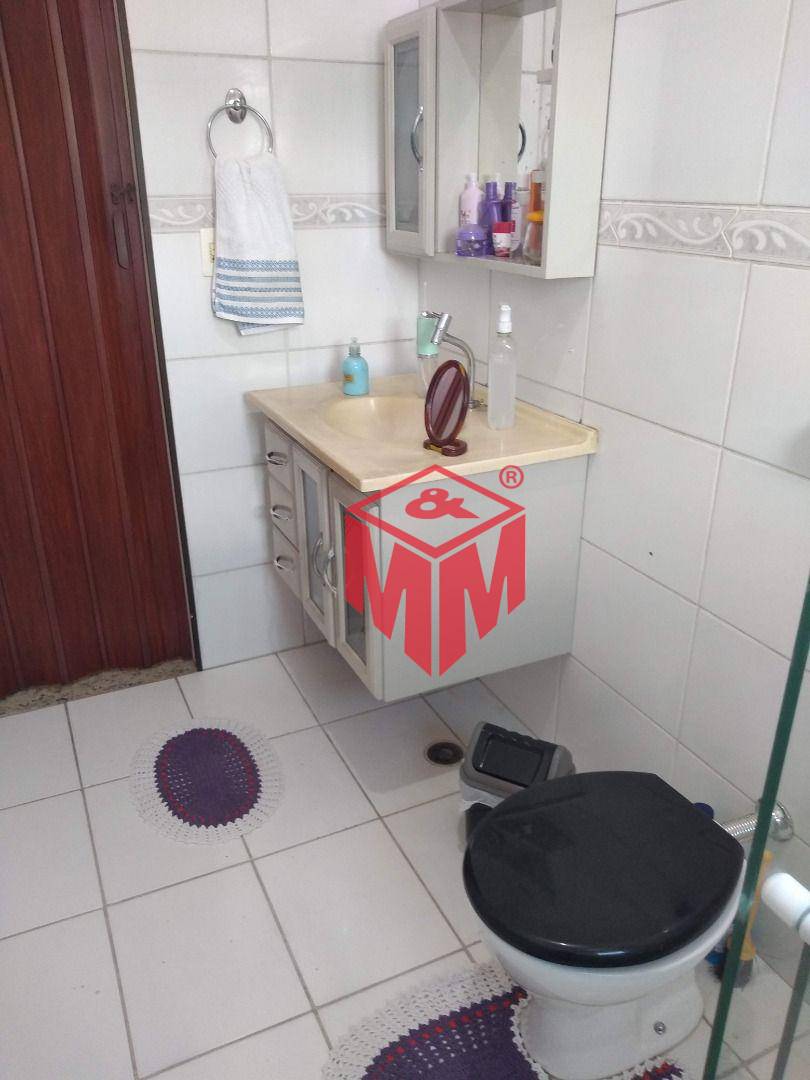 Apartamento à venda com 2 quartos, 67m² - Foto 19