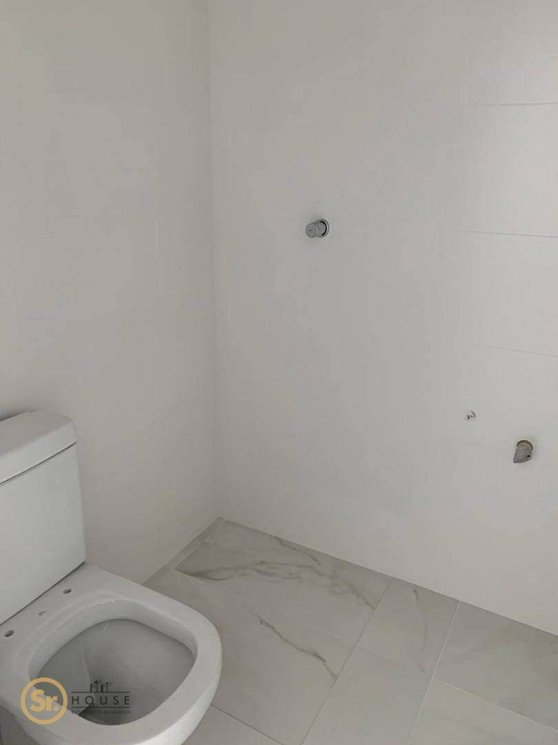 Apartamento à venda com 3 quartos, 151m² - Foto 7