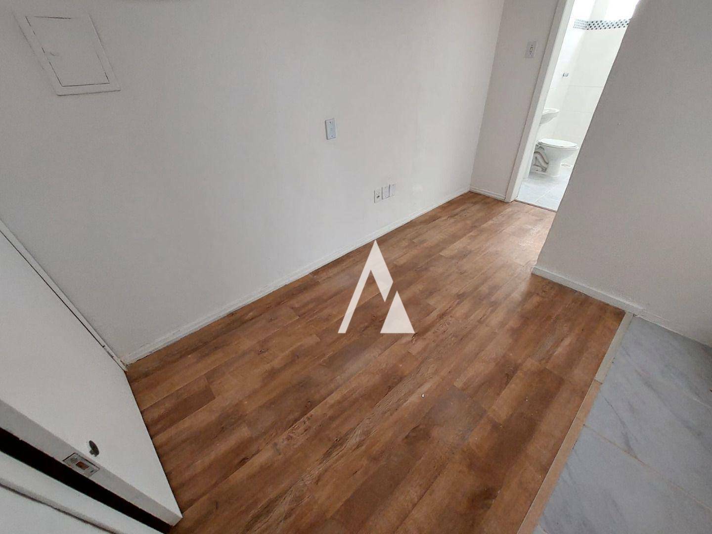 Apartamento à venda com 1 quarto, 28m² - Foto 11