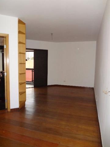 Apartamento à venda com 4 quartos, 211m² - Foto 3