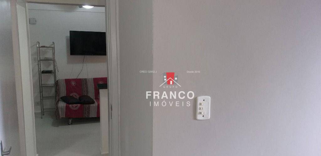 Apartamento à venda com 1 quarto, 43m² - Foto 13