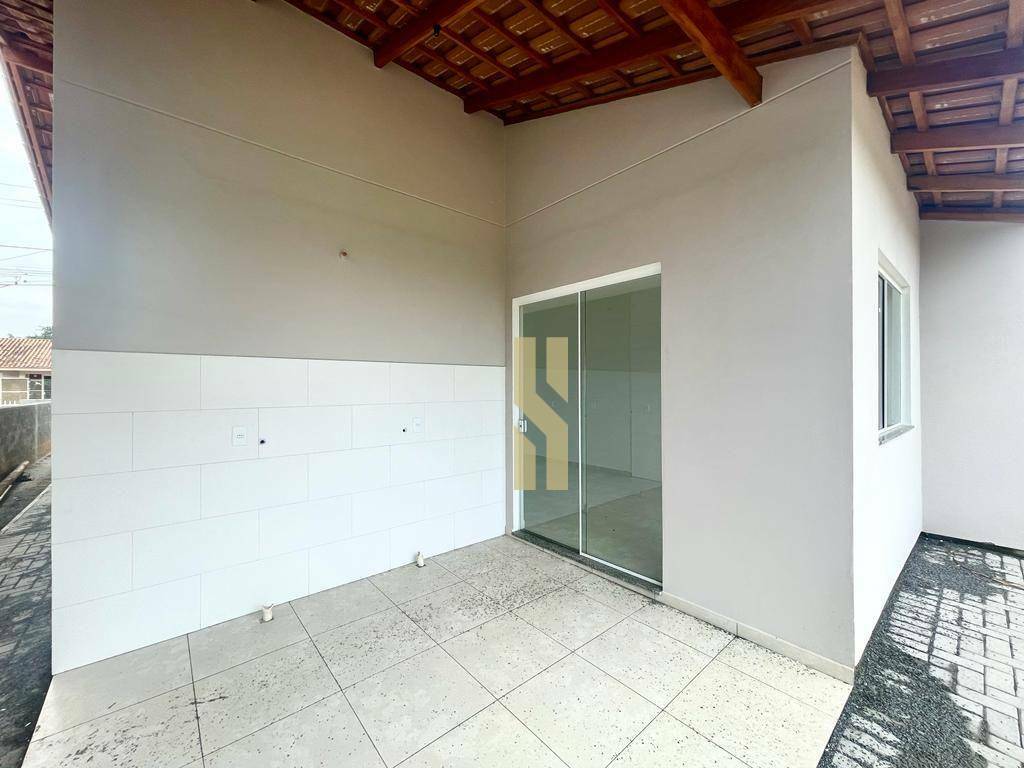 Casa à venda com 2 quartos, 55m² - Foto 6