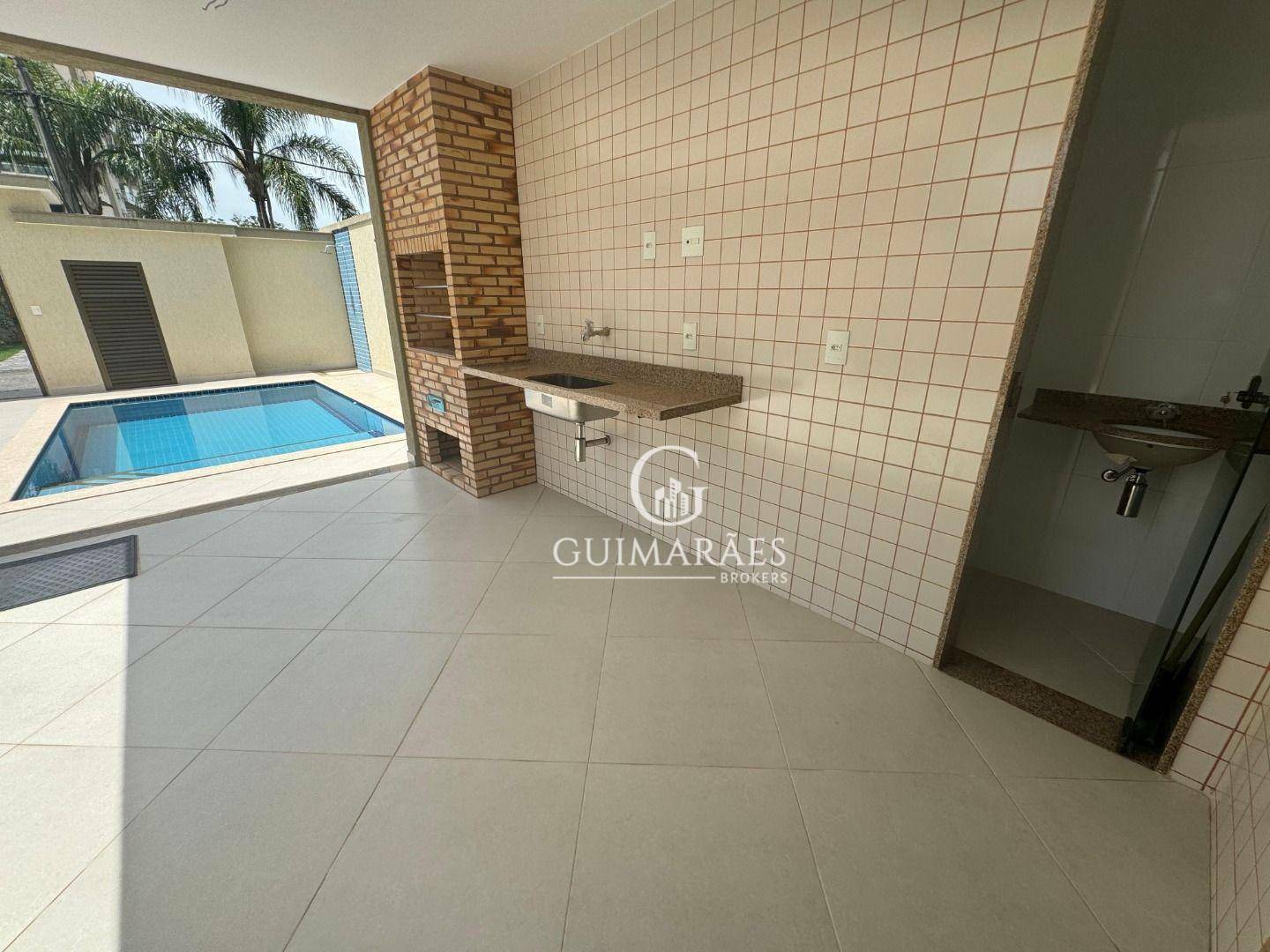 Casa de Condomínio à venda com 4 quartos, 252m² - Foto 4