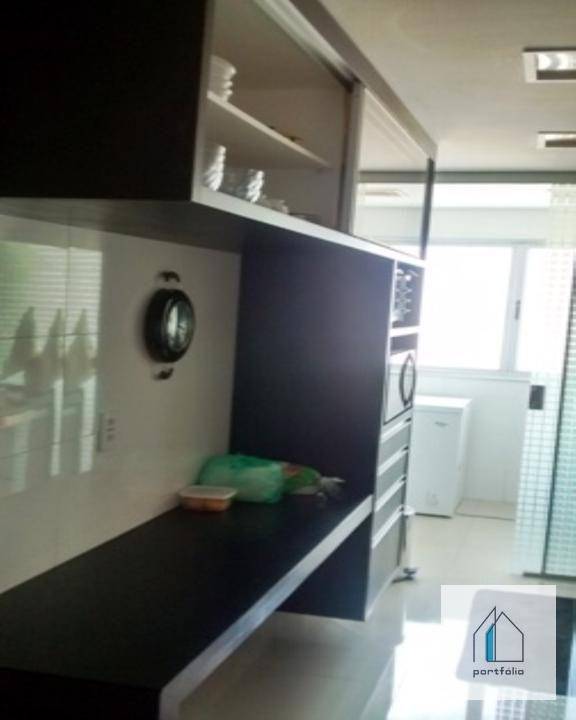 Apartamento à venda com 3 quartos, 96m² - Foto 4