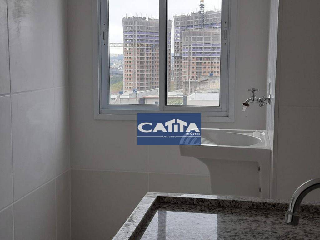 Apartamento à venda com 2 quartos, 44m² - Foto 4